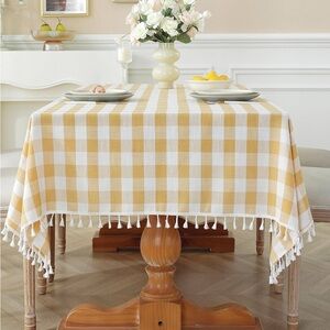 Yellow and White Buffalo Plaid Tablecloth With Tassels. 55”-86”. New